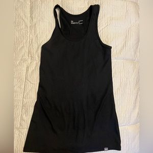 Under armour medium tank